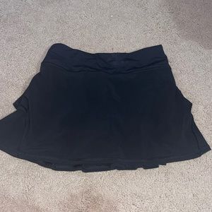 black lulu skirt
